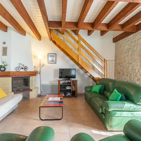 De Groupe Piscine Interieure بيت للعطل La-Gripperie-Saint-Symphorien