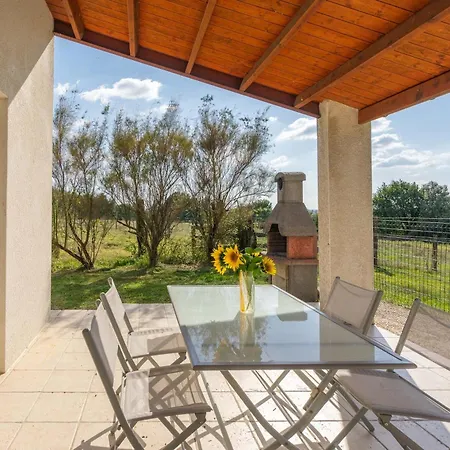 De Groupe Piscine Interieure بيت للعطل La-Gripperie-Saint-Symphorien