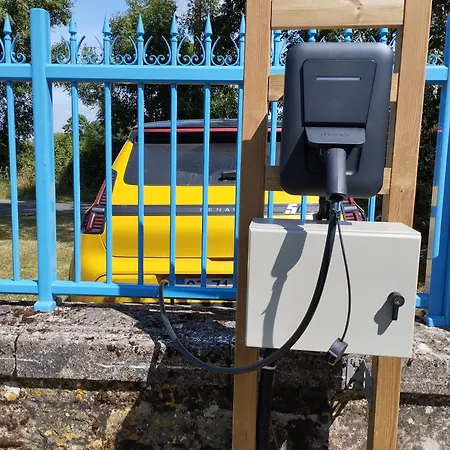 De Groupe Piscine Interieure بيت للعطل *